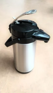 Spende einer Pump-Kaffeekanne 2026